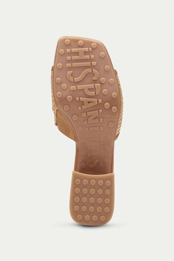 Hispanitas Sandalia Dallas destalonada rafia y adorno Marr&oacute;n