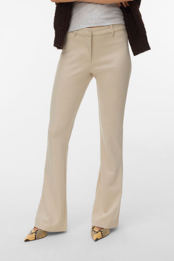 Vero Moda Pantal&oacute;n traje acampanado Beige