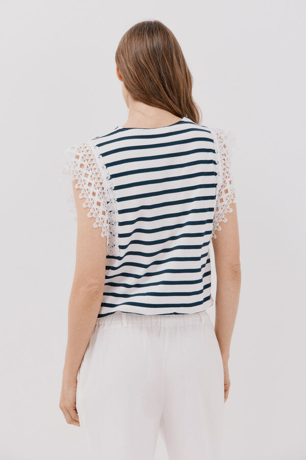 Cortefiel Camiseta manga guipur Estampado azul