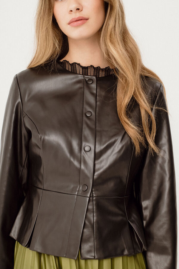 Vila Chaqueta polipiel con peplum Negro