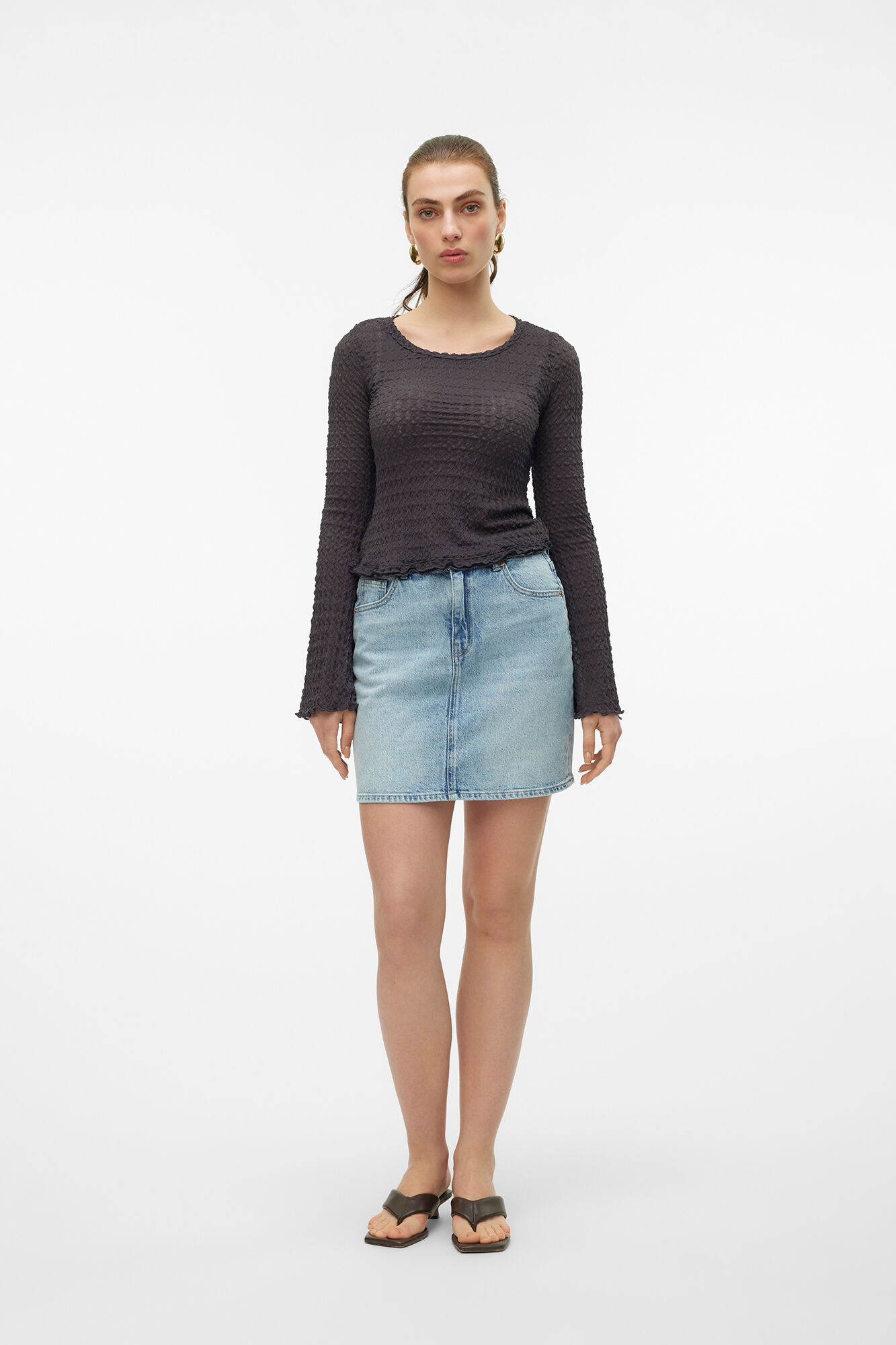 Vero Moda Falda denim corta de tiro alto