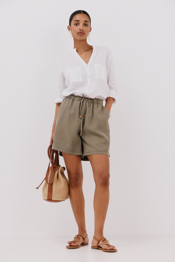 Cortefiel Bermudas flu&iacute;das tencel Verde