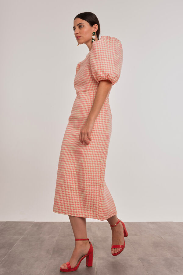 Dolores Promesas Vestido midi lapiz manga abullonada Rosa