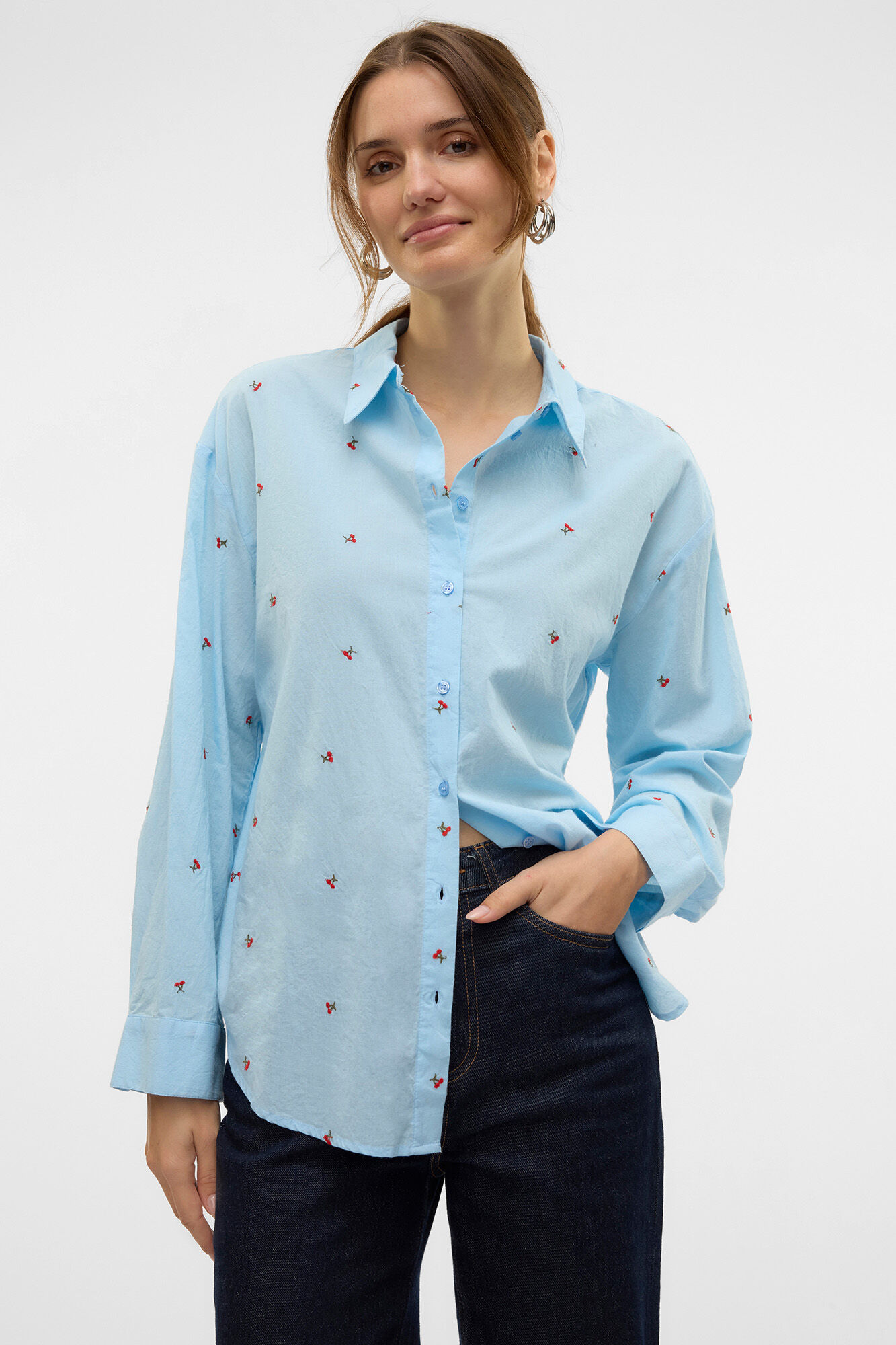Vero Moda Camisa b&aacute;sica con bordados