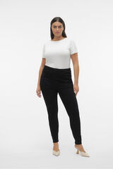 Vero Moda Curve Pantal&oacute;n pitillo talla grande Negro