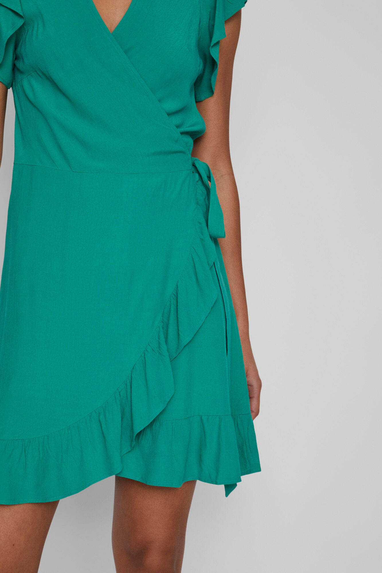 Vila Vestido corto con volantes