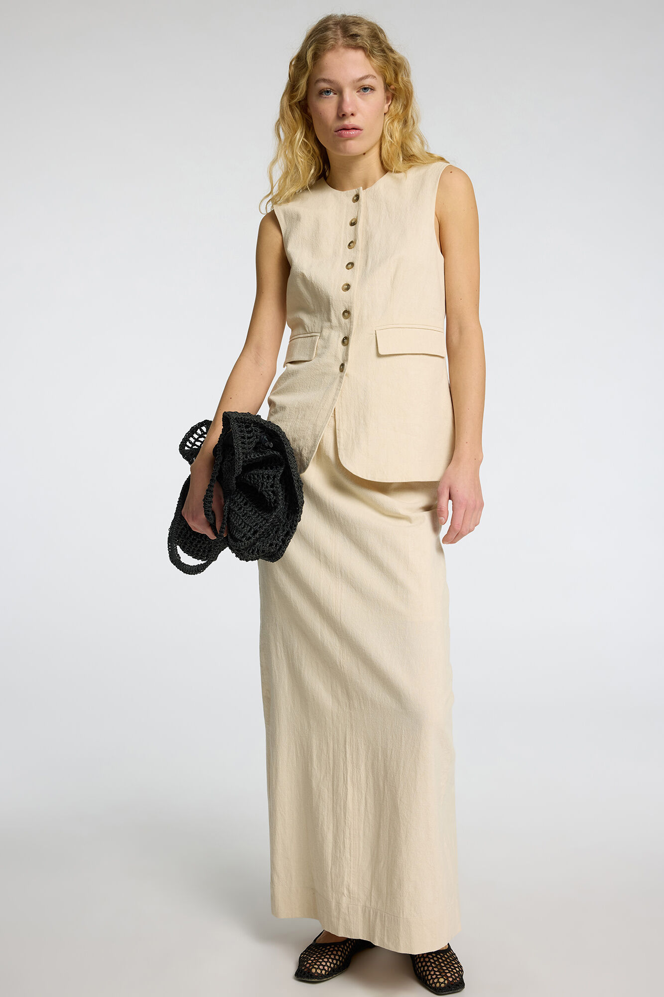 Selected Femme Falda midi confeccionada con lino