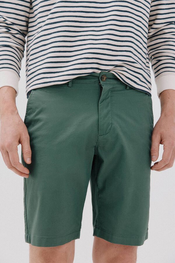 Cortefiel Bermuda chino Verde