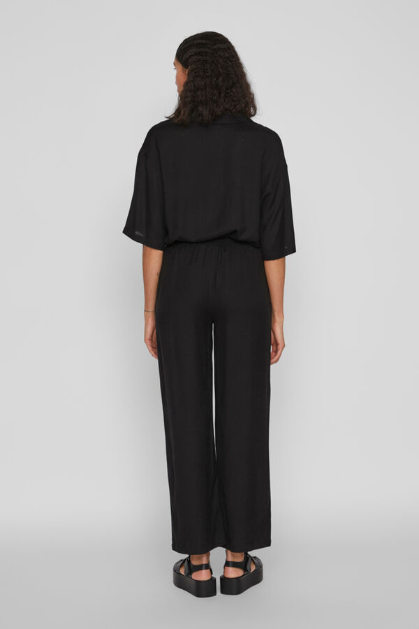 Vila Cal&ccedil;as folgadas Preto