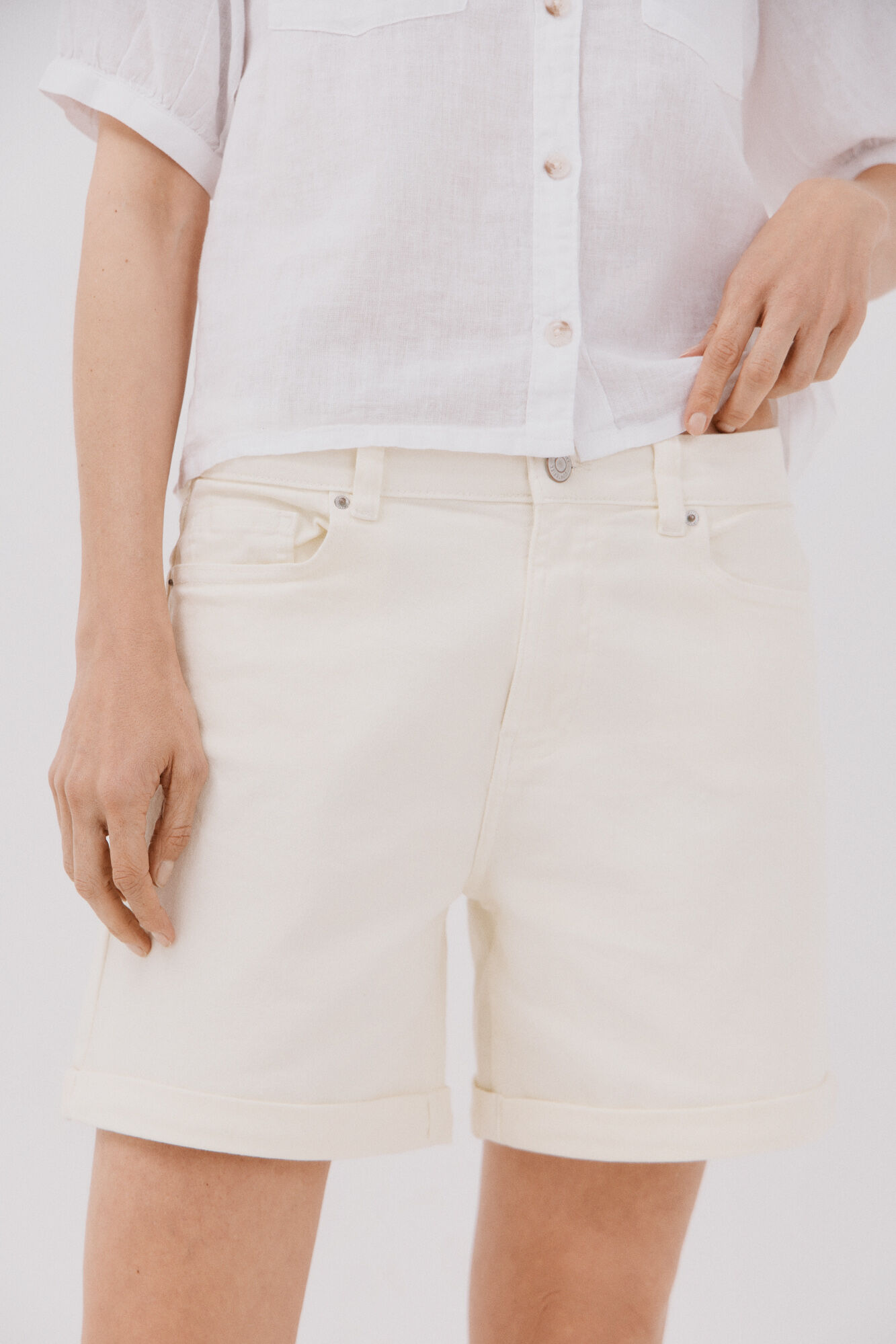 Cortefiel Cal&ccedil;&otilde;es b&aacute;sicos cor