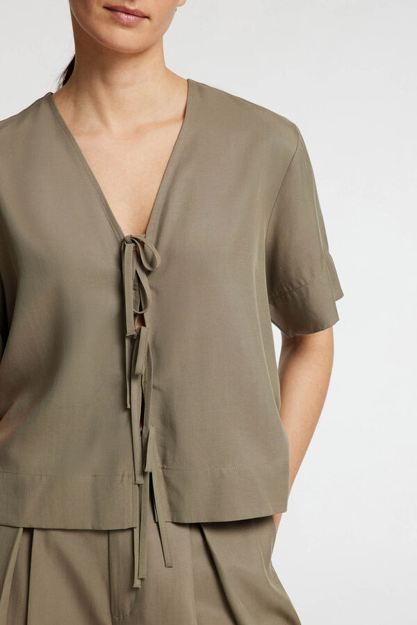 Selected Femme Top de manga curta com laços Cinzento