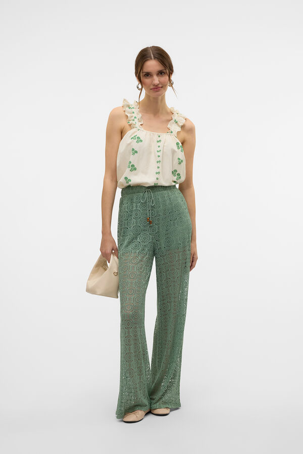 Vero Moda Pantalón largo fluido con calados Verde oscuro