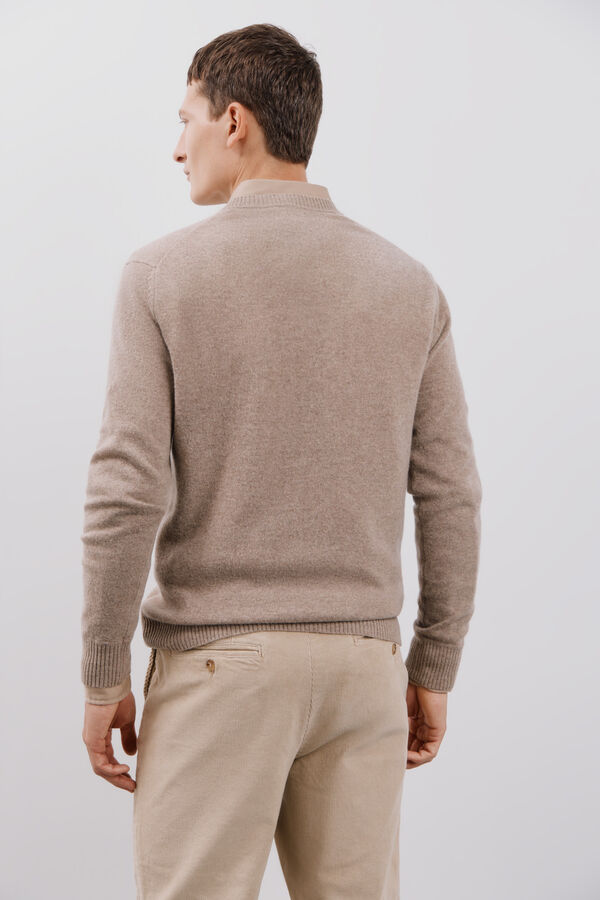Cortefiel Camisola l&atilde; lambswool gola em bico Tostado