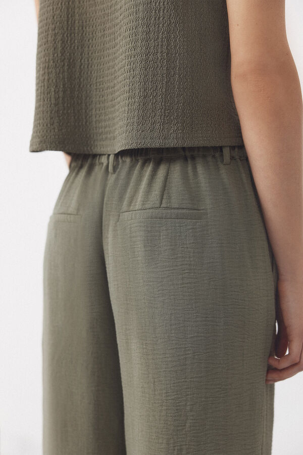 Cortefiel Pantal&oacute;n con textura Kaki