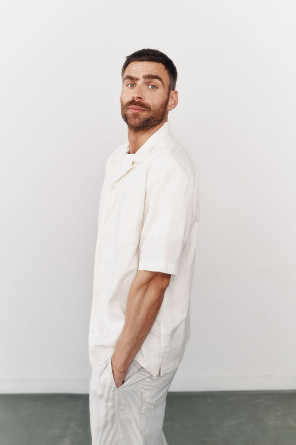 OOTO Camisa estruturada de manga manga curta Ecru