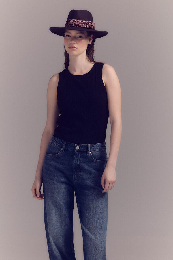 Slowlove Top canal&eacute; tirantes Negro