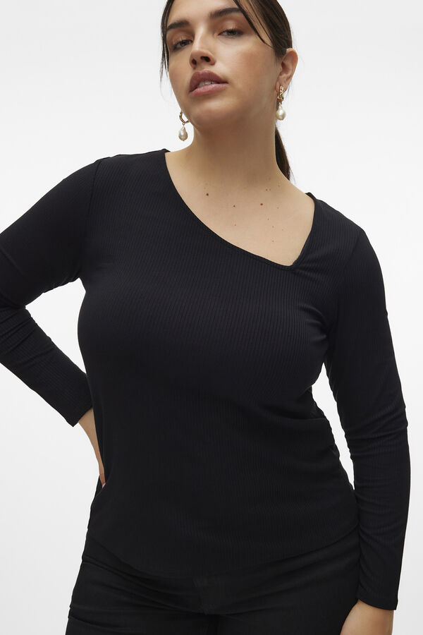 Vero Moda Curve Camiseta escote asimétrico talla grande Negro