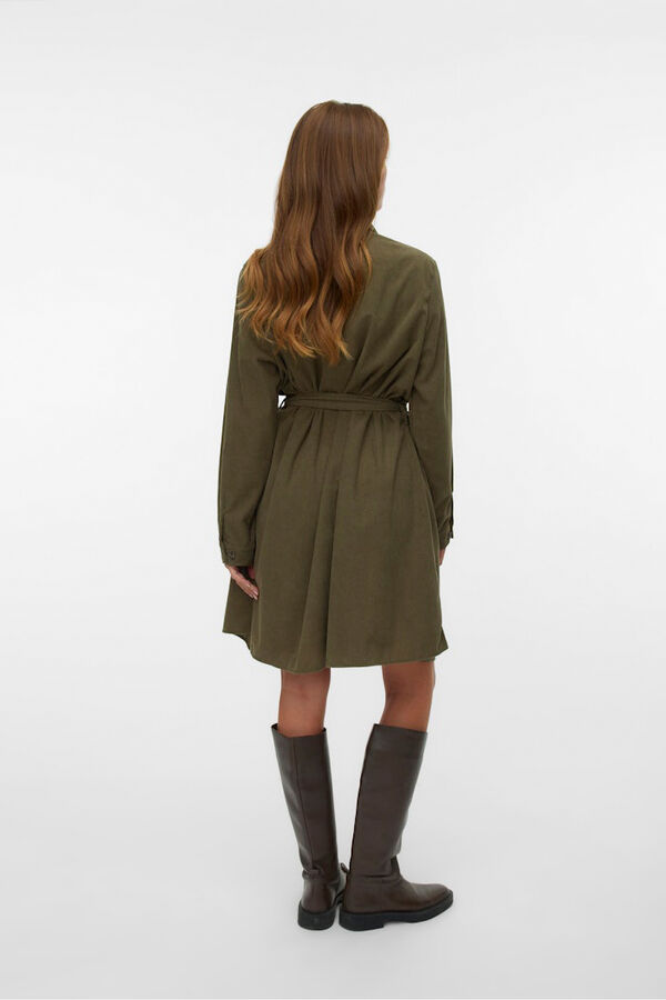 Vero Moda Curve Vestido curto de veludo cotel&ecirc; plus size Verde