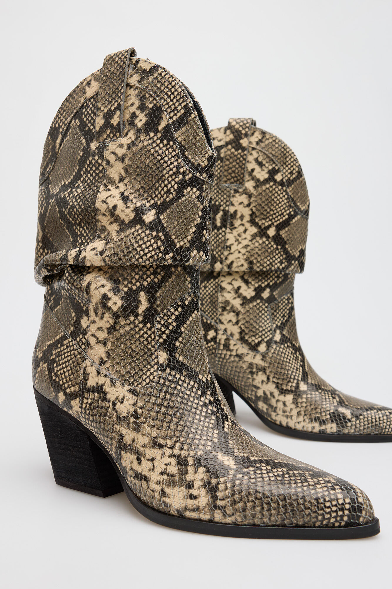 Slowlove Bota de cobra