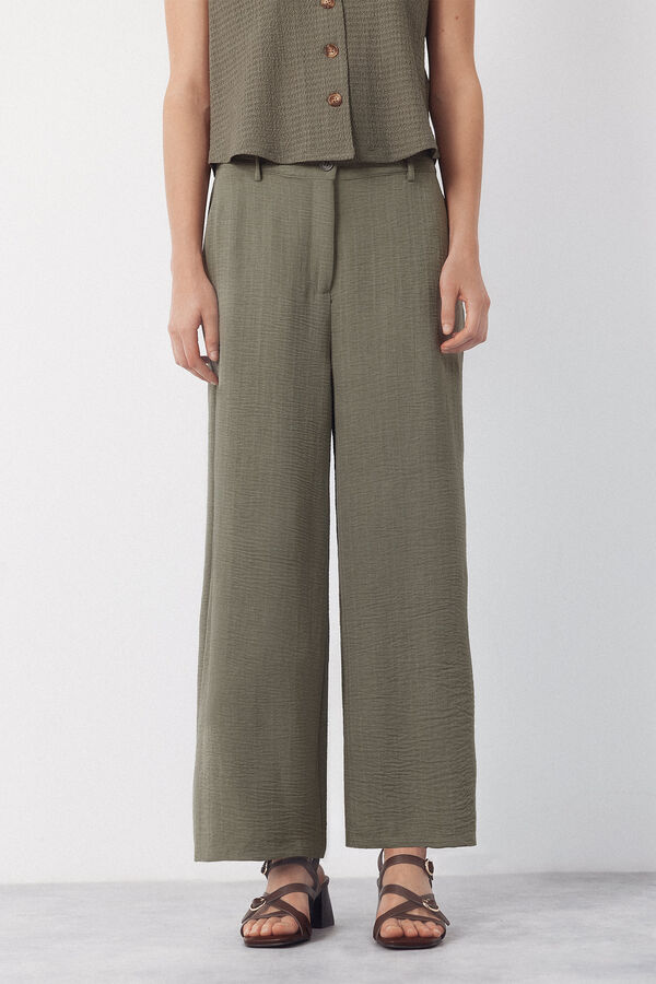Cortefiel Pantal&oacute;n con textura Kaki