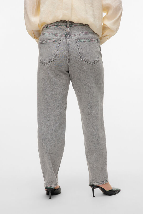 Vero Moda Curve Jeans mom talla grande Gris