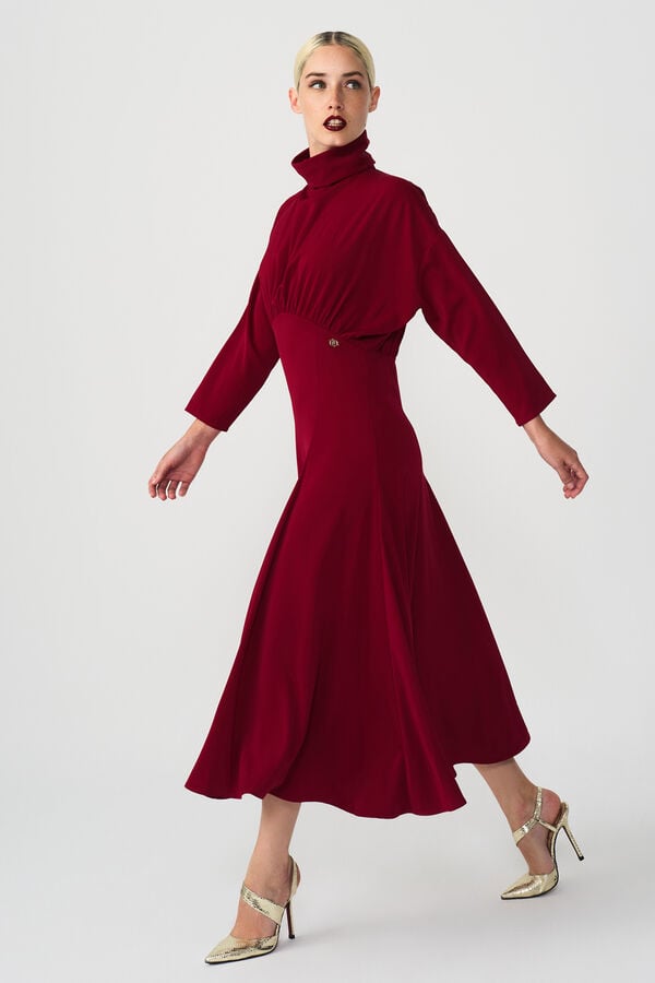 Cupl&eacute; Vestido largo evas&eacute; Estampado granate