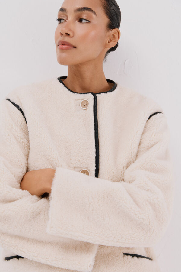 Cortefiel Chaquet&oacute;n efecto doble faz vivos Marfil