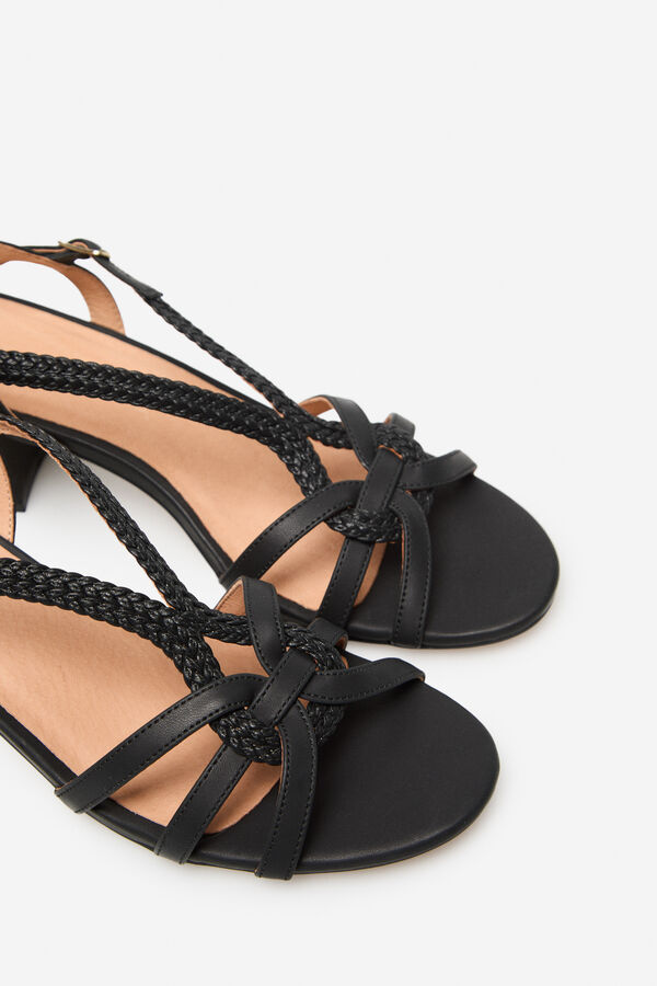 Cortefiel Sandalia tac&oacute;n tira trenzada Negro