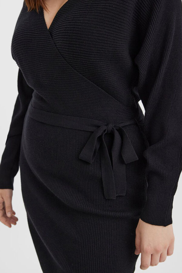 Vero Moda Curve Vestido de punto cruzado talla grande Negro