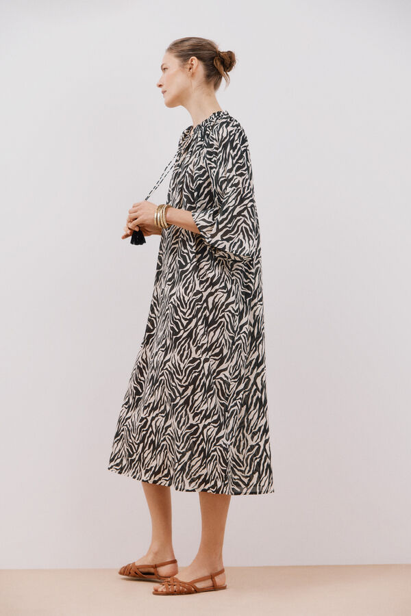 Cortefiel Cafet&atilde; comprido estampado Impress&atilde;o