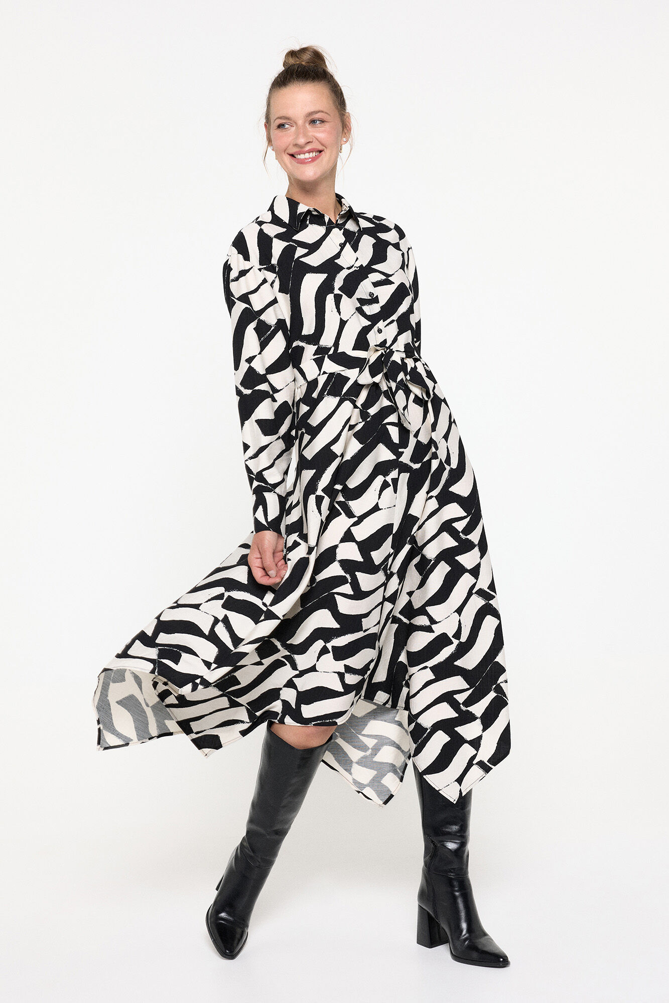 Vero Moda Vestido midi camisero y bajo asim&eacute;trico