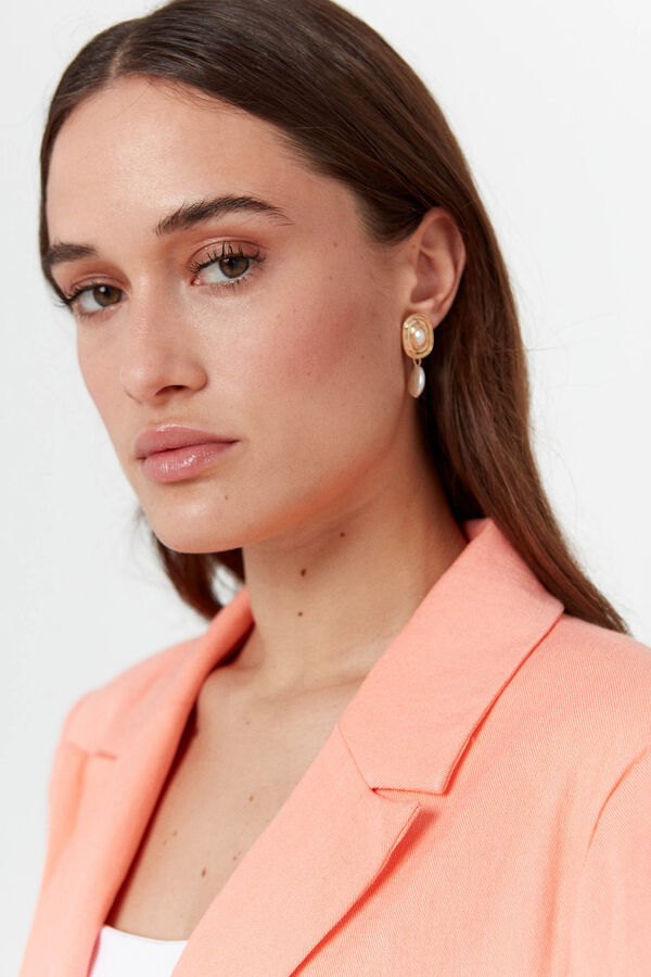 Vero Moda Blazer regular fit com detalhes de folhos  Subiu