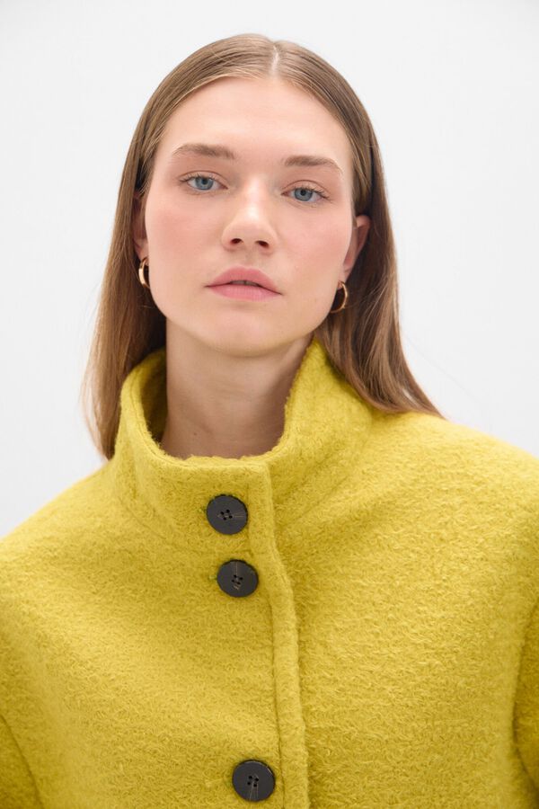 Cortefiel Abrigo corto tejido suave Dorado