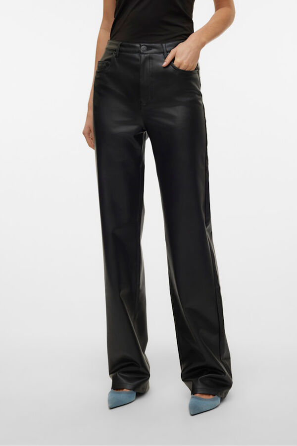 Vero Moda Cal&ccedil;a compridas com efeito de couro  Preto