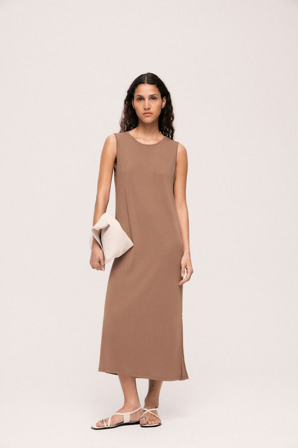 Vila Vestido midi sin mangas con Tencel Marr&oacute;n