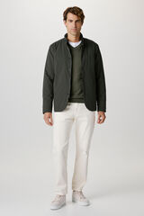 Selected Chaqueta técnica resistente al agua y al viento confeccionada con materiales reciclados. Gris oscuro