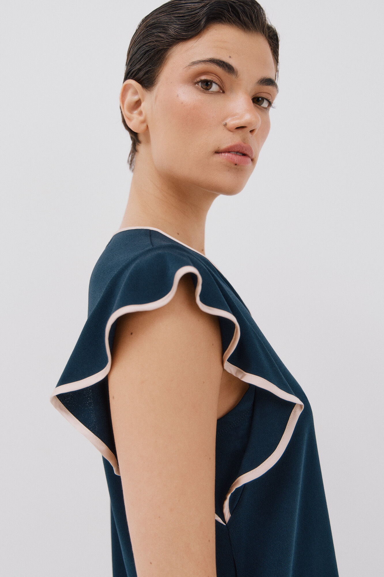 Cortefiel Top de punto l&aacute;grima