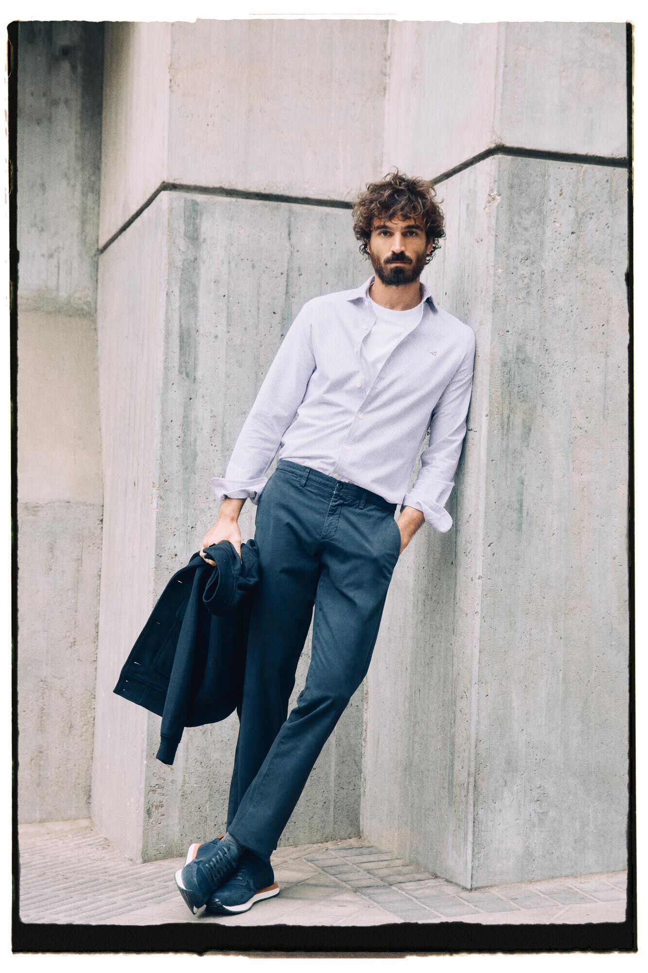 OOTO Pantal&oacute;n chino slim cinturilla el&aacute;stica