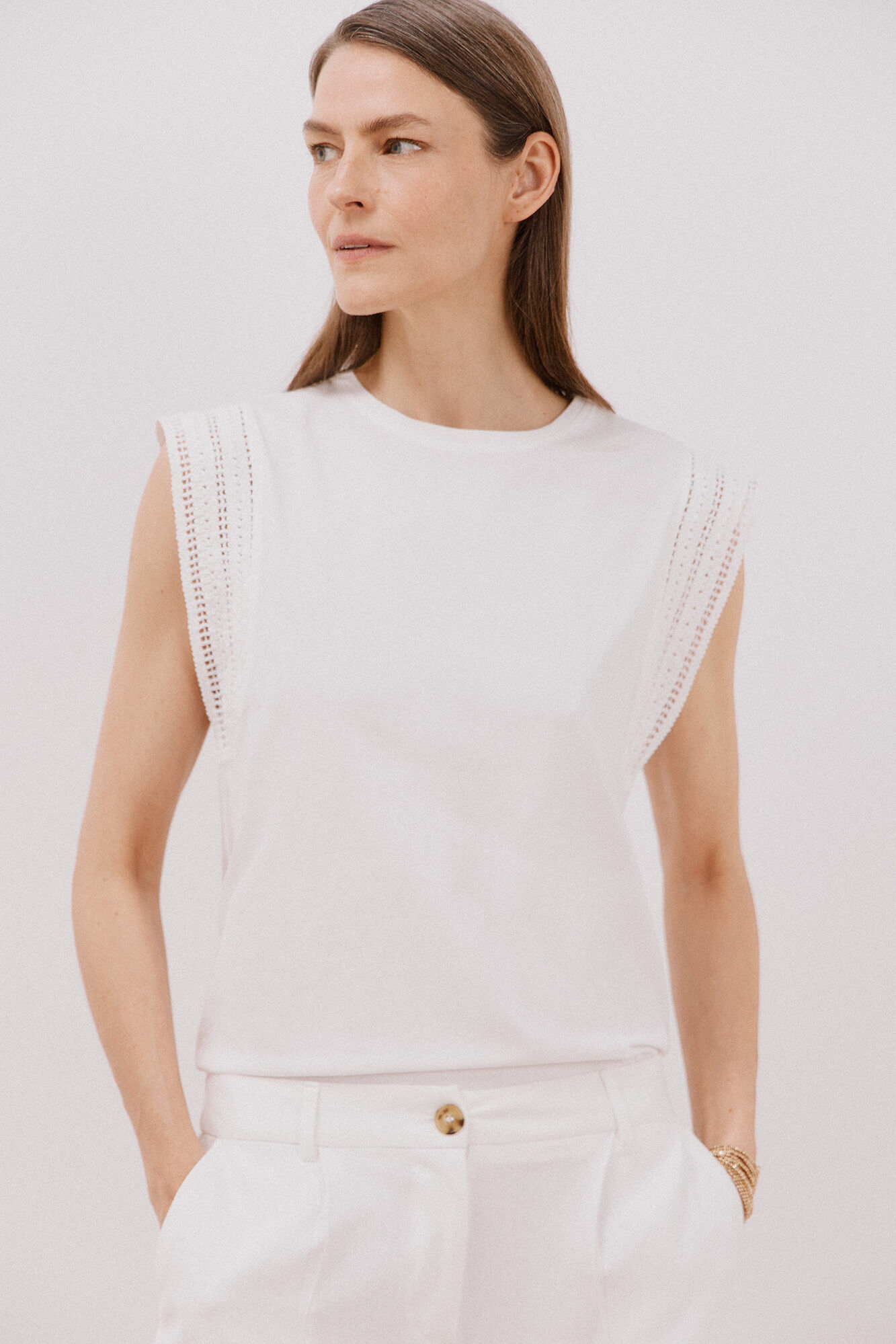 Cortefiel T-shirt crochet mangas