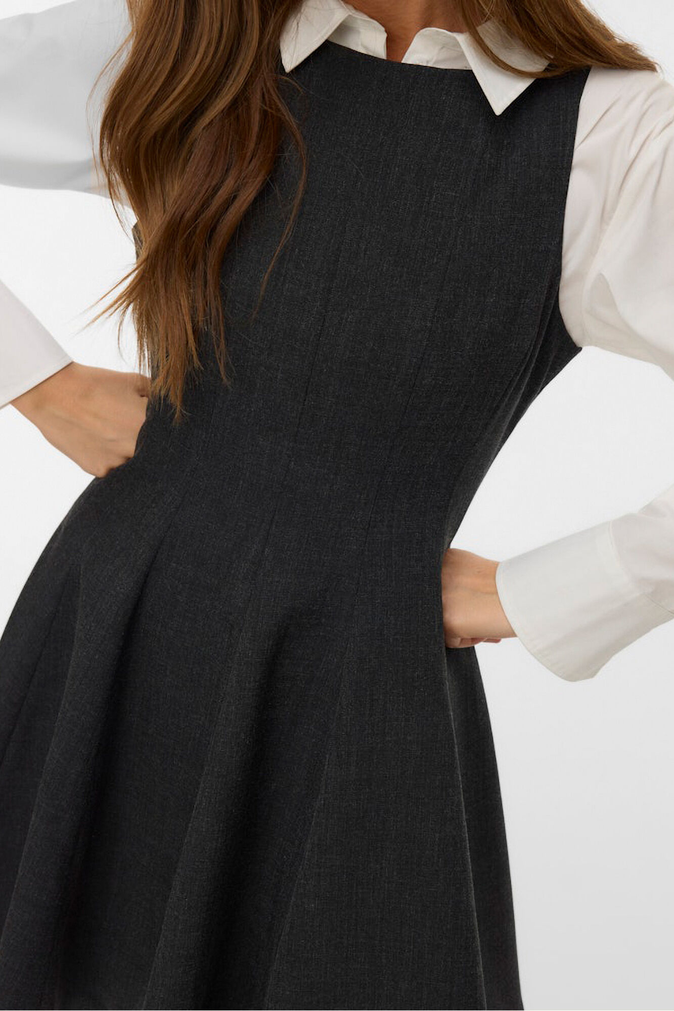 Vero Moda Vestido corto vuelo