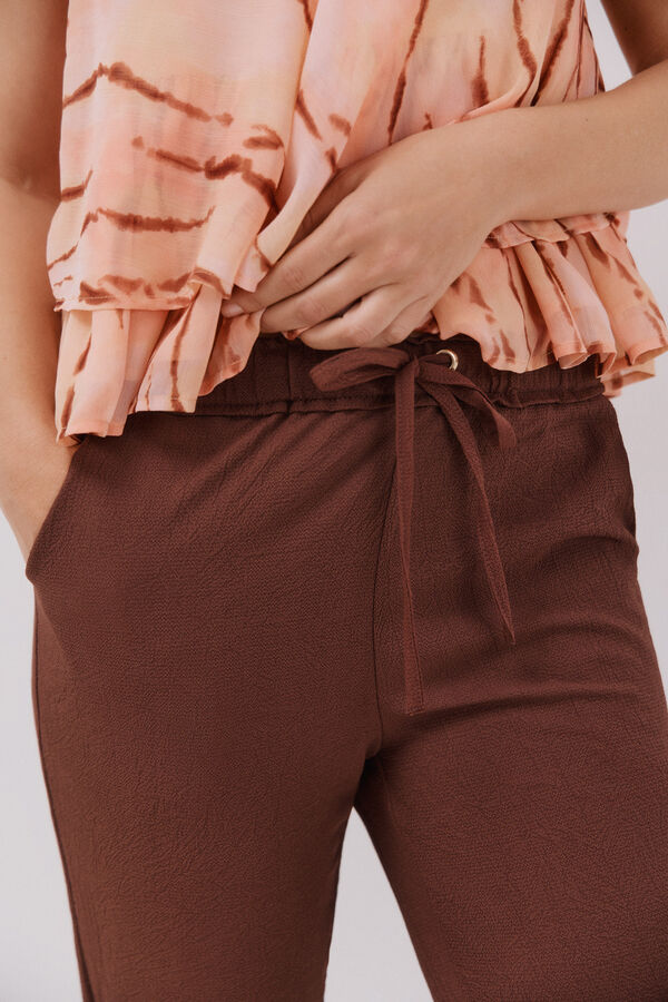 Cortefiel Cal&ccedil;as muito flu&iacute;do Castanho