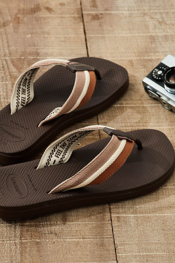 Havaianas Slim Flatform Marr&oacute;n