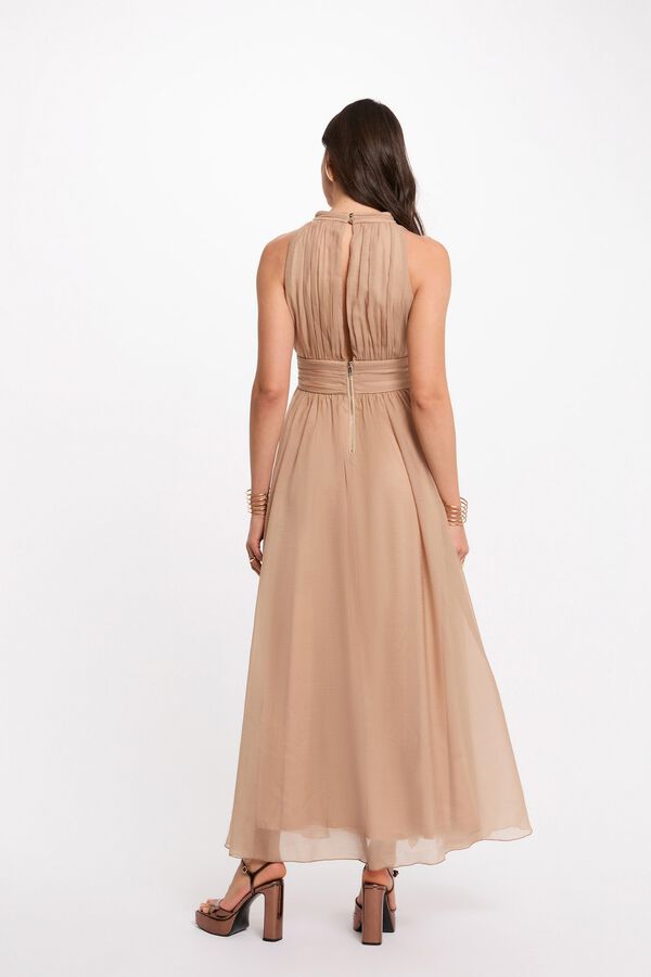 Morgan Vestido largo con cuello alto Beige