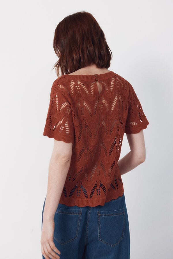 Cortefiel Top crochet Marr&oacute;n