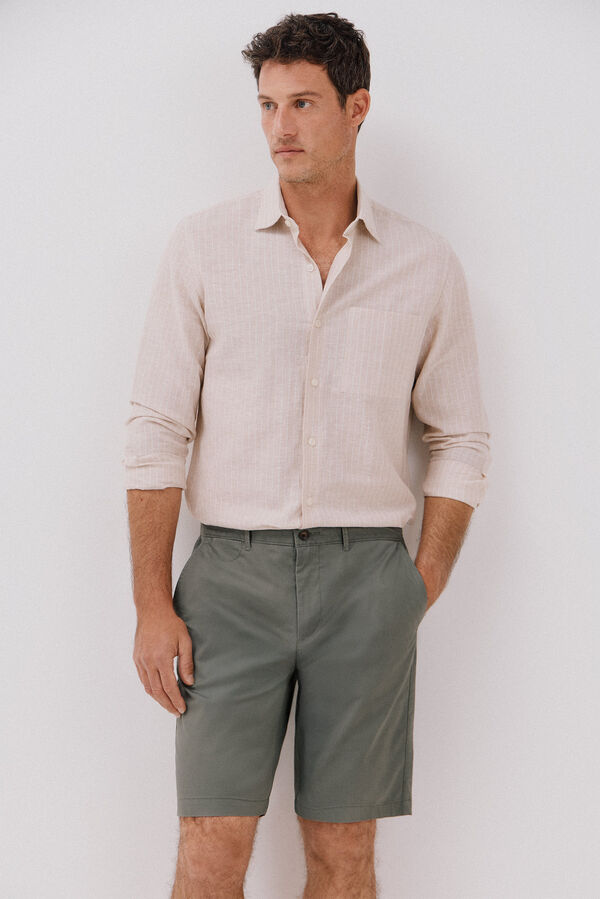 Cortefiel Bermudas chinos estampadas Verde