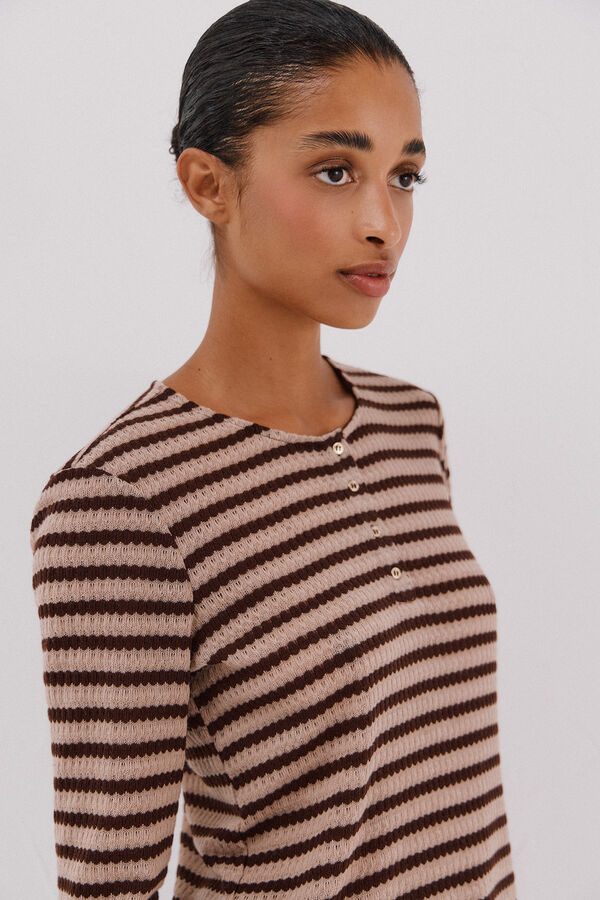 Cortefiel Top estructura rayas Marr&oacute;n oscuro