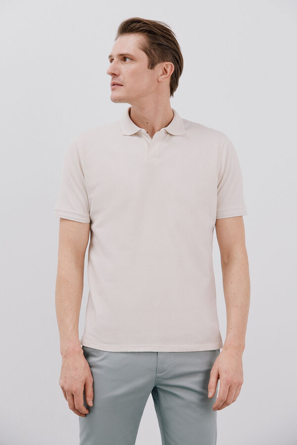 Cortefiel Polo estruturado com gola aberta Ecru