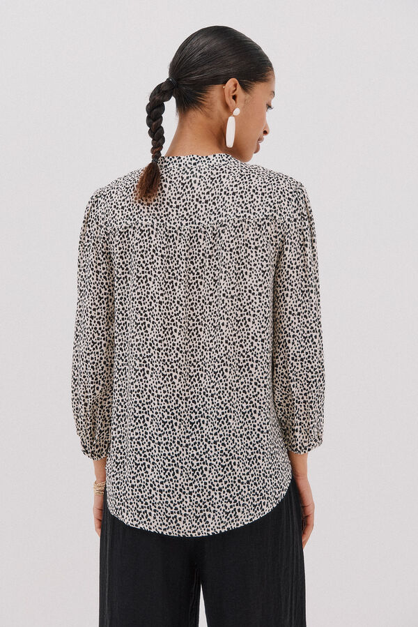Cortefiel Blusa canes&uacute; delantro Estampado blanco