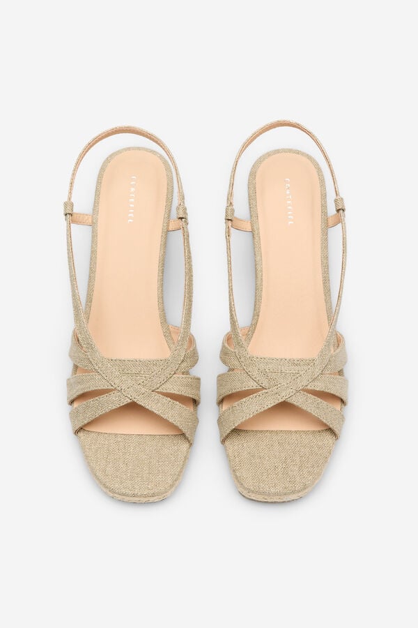 Cortefiel Sand&aacute;lia espadrille com salto plataforma Tostado