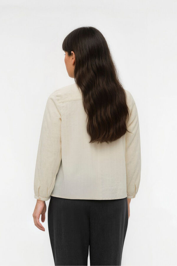 Vero Moda Curve Camisa de algod&oacute;n de manga larga talla grande Beige